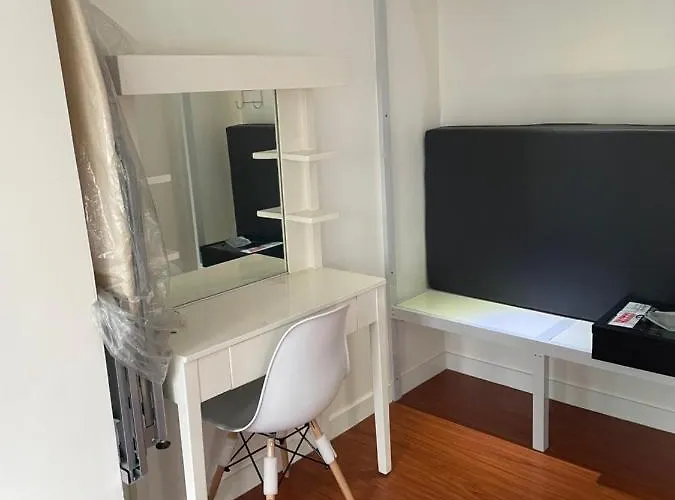 Apartahotel The Traveler's Nook Bgc Taguig *
